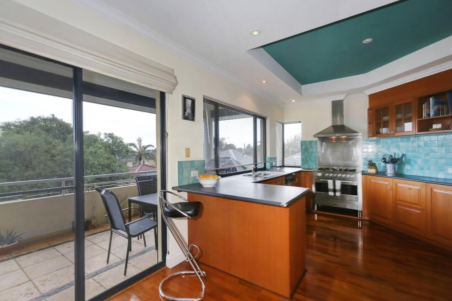 Rancho Relaxo - Great For Longer Stays! Free Wifi Scarborough Beach Extérieur photo